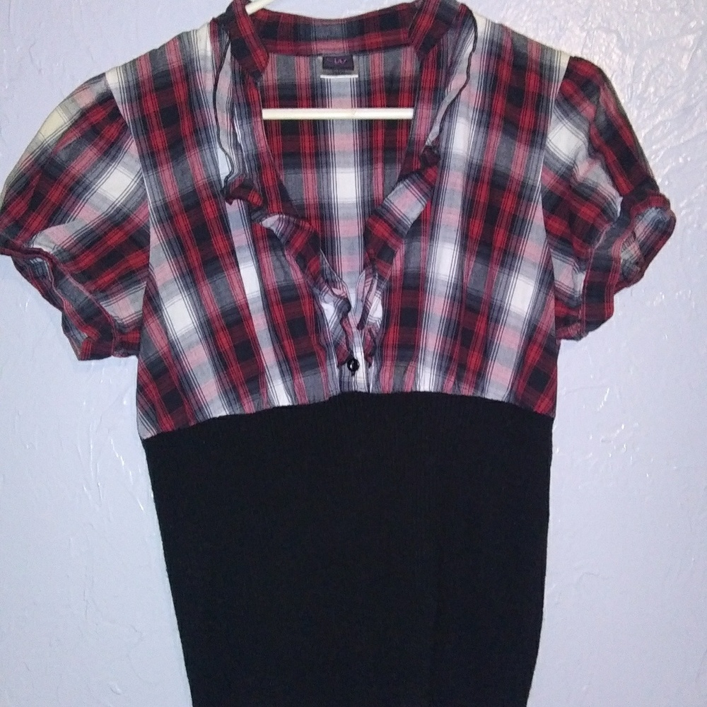 3/$10 Vintage 90's Wrapper girls shirt size XL